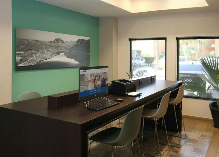 Express By Marriott Cabo San Lucas